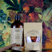 Load image into Gallery viewer, AUSSIE CHRISTMAS TONIC SYRUP 500mL - The Cure Tonics